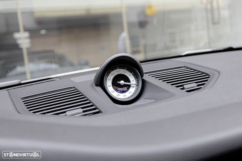 Porsche 911 (992) Carrera T PDK - 29