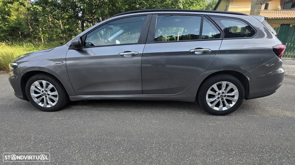 Fiat Tipo Station Wagon 1.3 M-Jet Lounge - 11