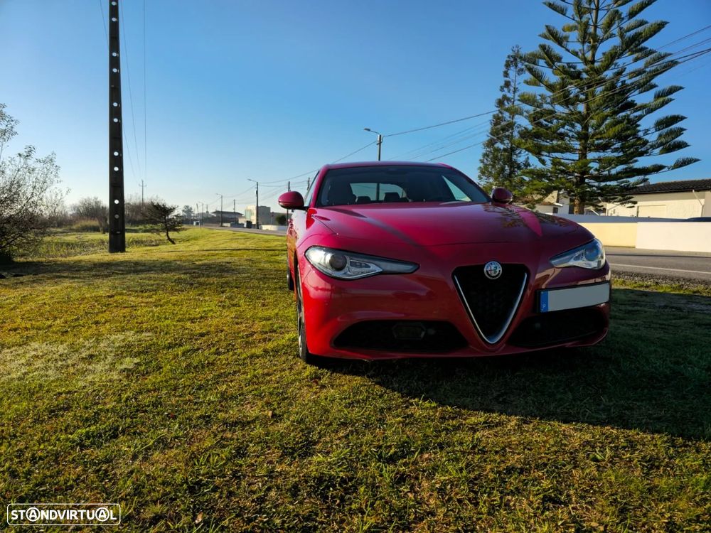 Alfa Romeo Giulia - 9