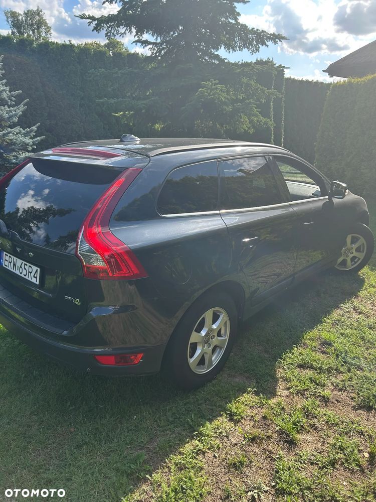 Volvo XC 60 DRIVe Momentum - 5
