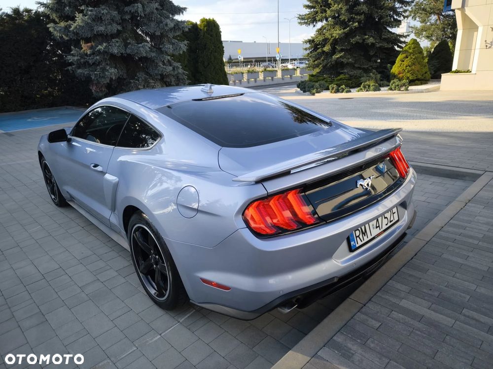 Ford Mustang 2.3 EcoBoost - 25
