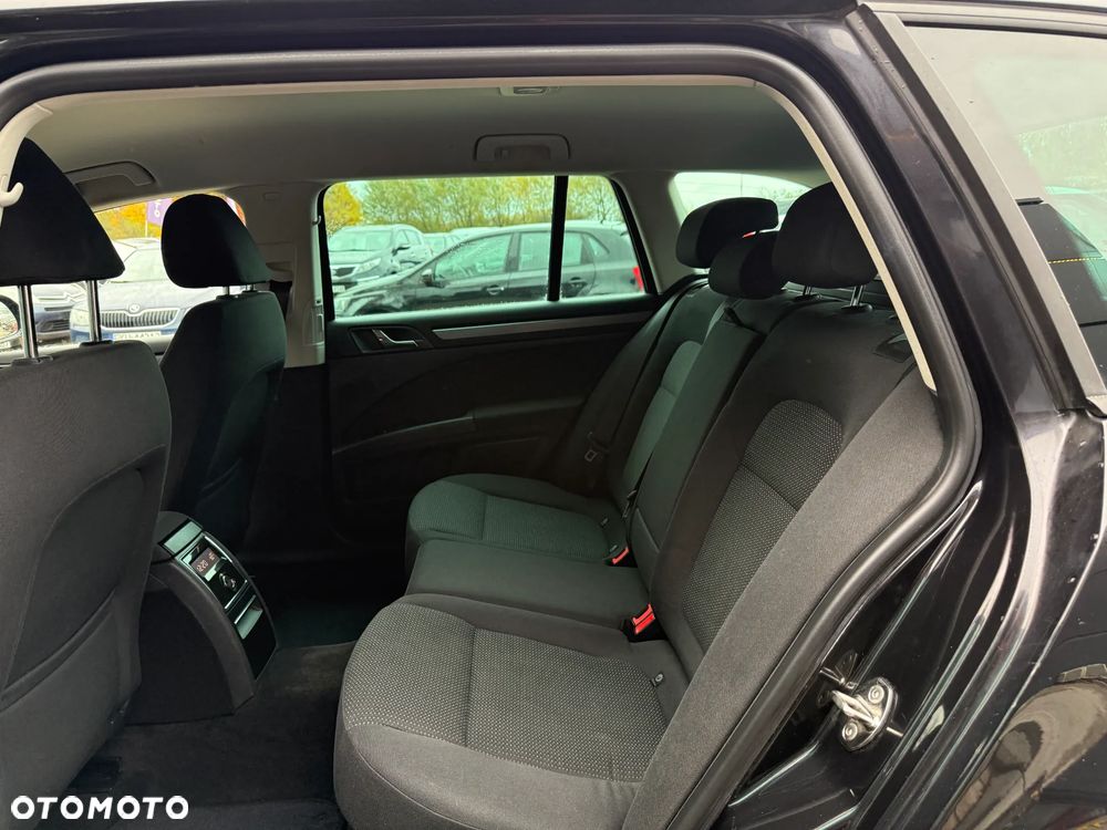 Skoda Superb 1.6 TDI Active - 21