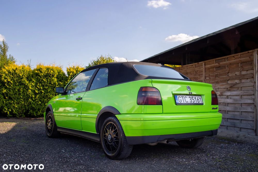 Volkswagen Golf 1.8 - 2