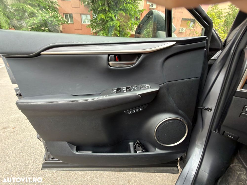 Lexus Seria NX 300h E-FOUR Luxury Line - 8