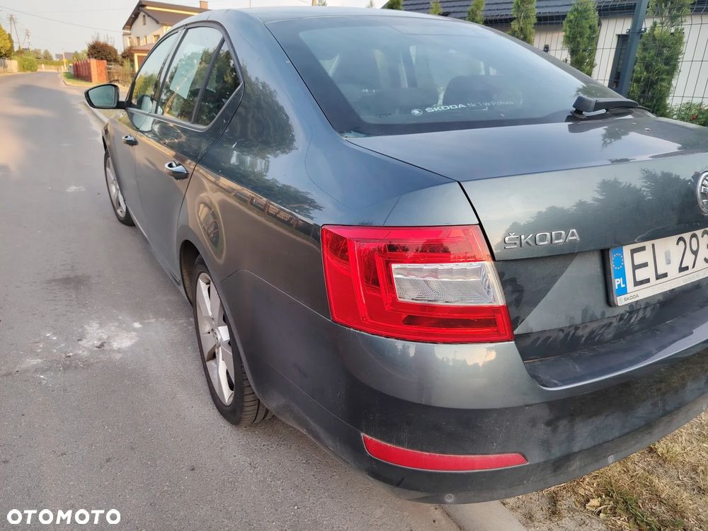 Skoda Octavia 1.6 TDI Ambition - 5