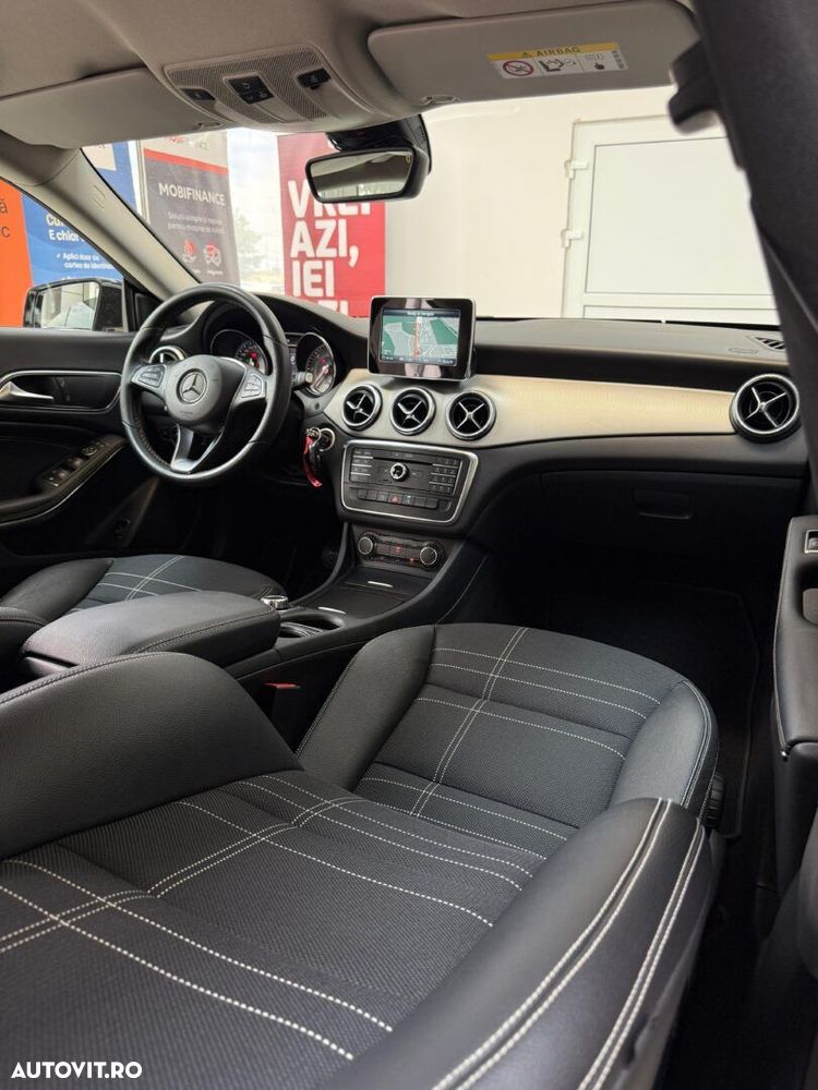 Mercedes-Benz CLA 180 - 12