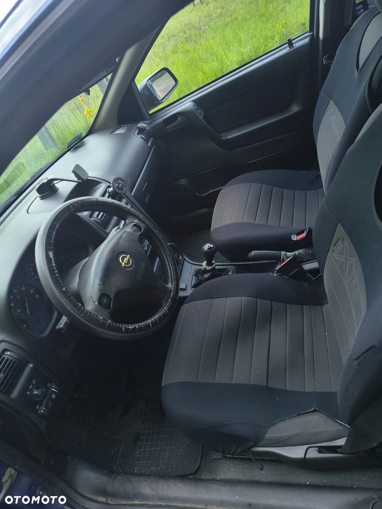Opel Astra 1.4 Sport - 7