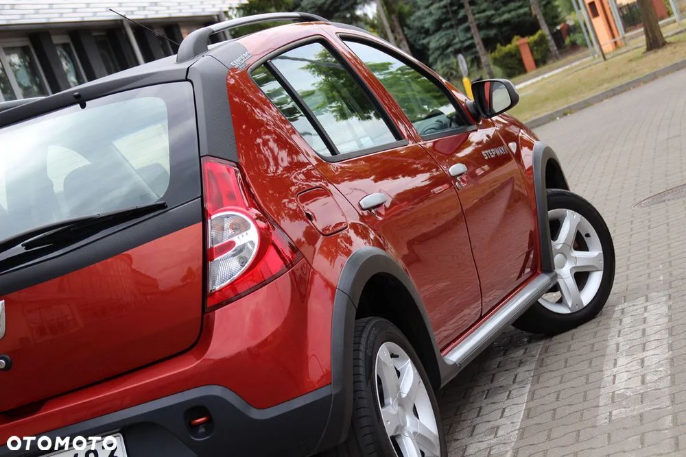 Dacia Sandero Stepway 1.6 - 17