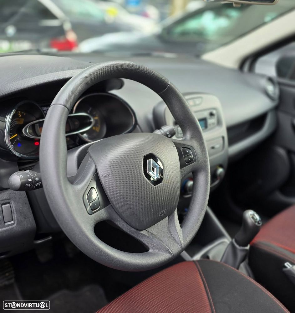 Renault Clio 1.5 dCi Fairway - 12