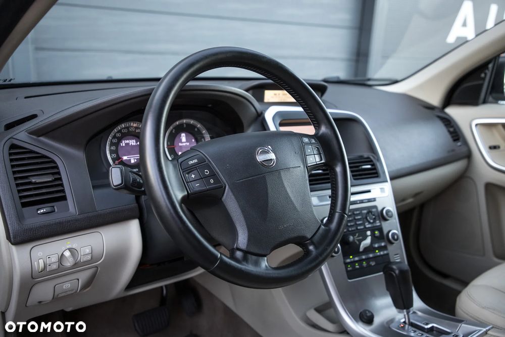 Volvo XC 60 D5 AWD Summum - 12