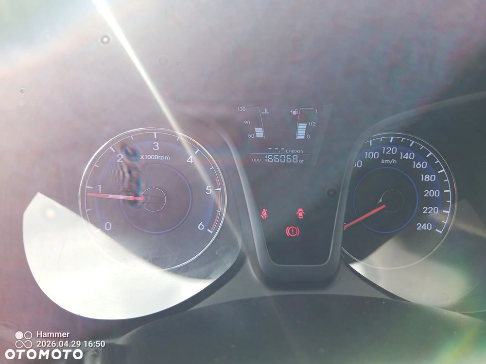 Hyundai ix20 1.6 CRDi blue Comfort - 17