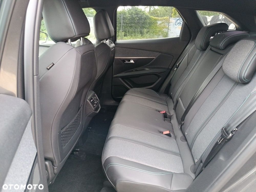 Peugeot 3008 1.2 PureTech Allure Pack S&S EAT8 - 10