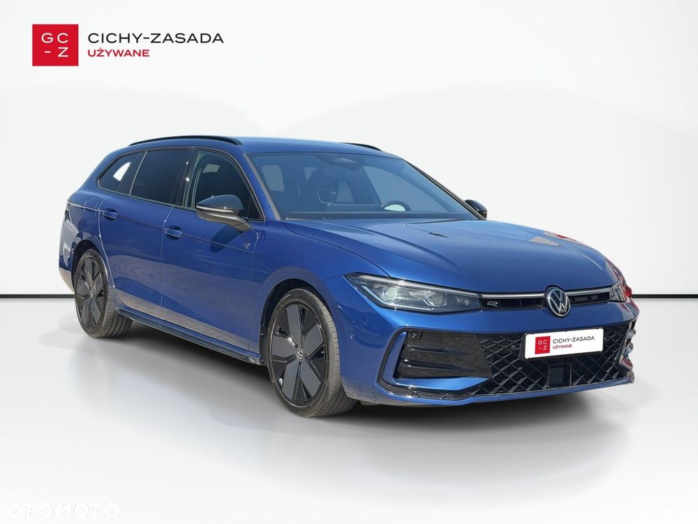 Volkswagen Passat Variant 2.0 TDI SCR R-Line DSG - 8