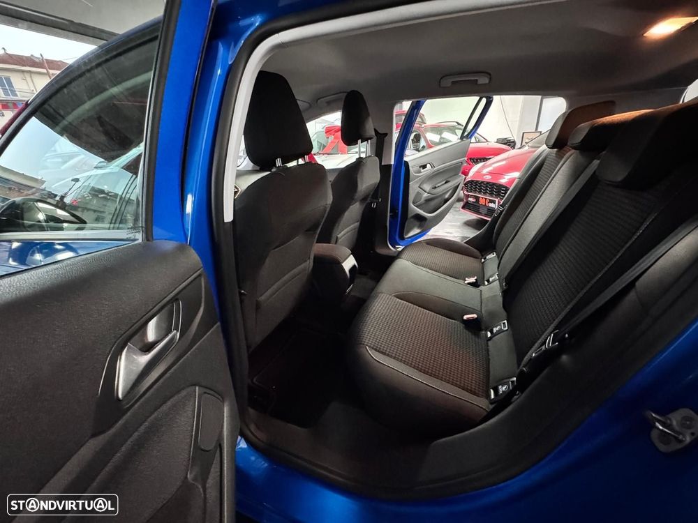 Peugeot 308 1.2 PureTech Business Line - 18