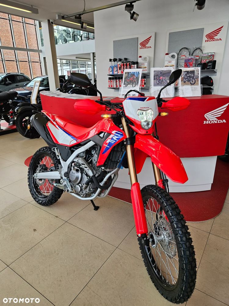 Honda CRF - 3