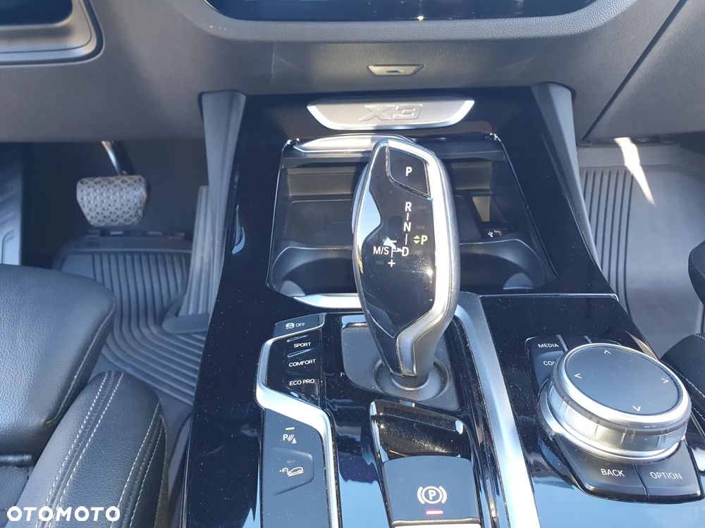 BMW X3 xDrive20d xLine - 10