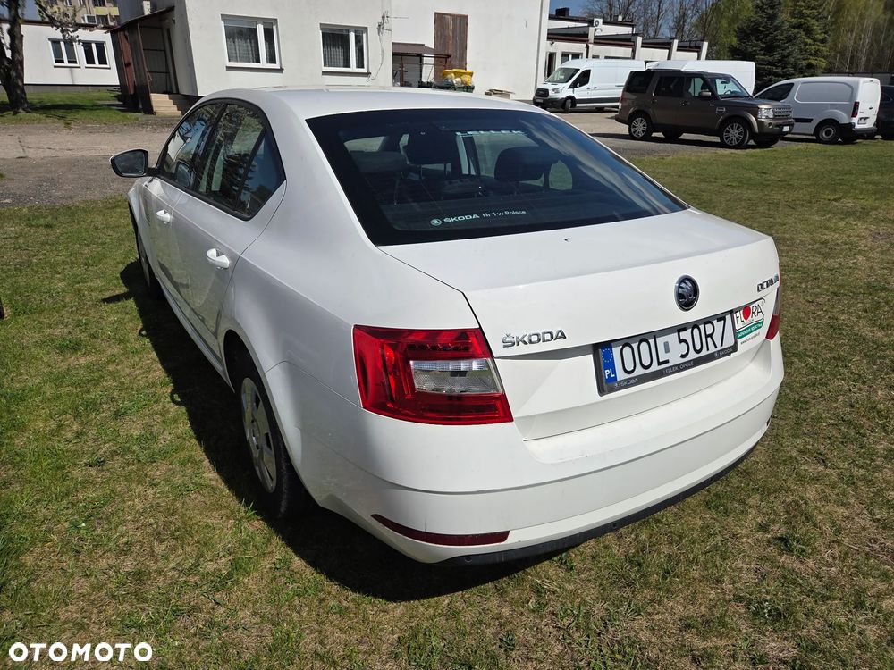 Skoda Octavia 1.6 TDI Active - 5