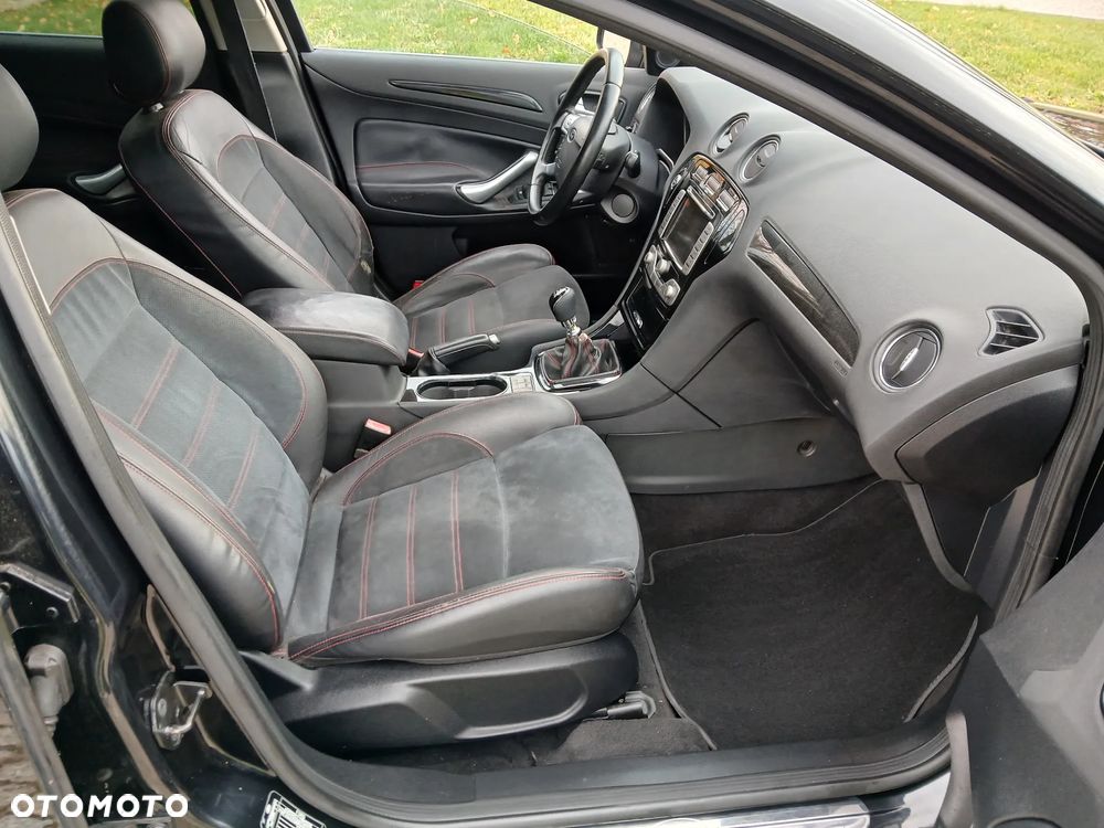 Ford Mondeo 2.2 TDCi Titanium S - 25