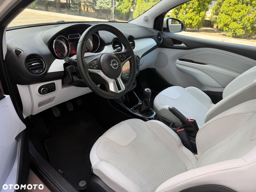 Opel Adam 1.2 Rocks - 21