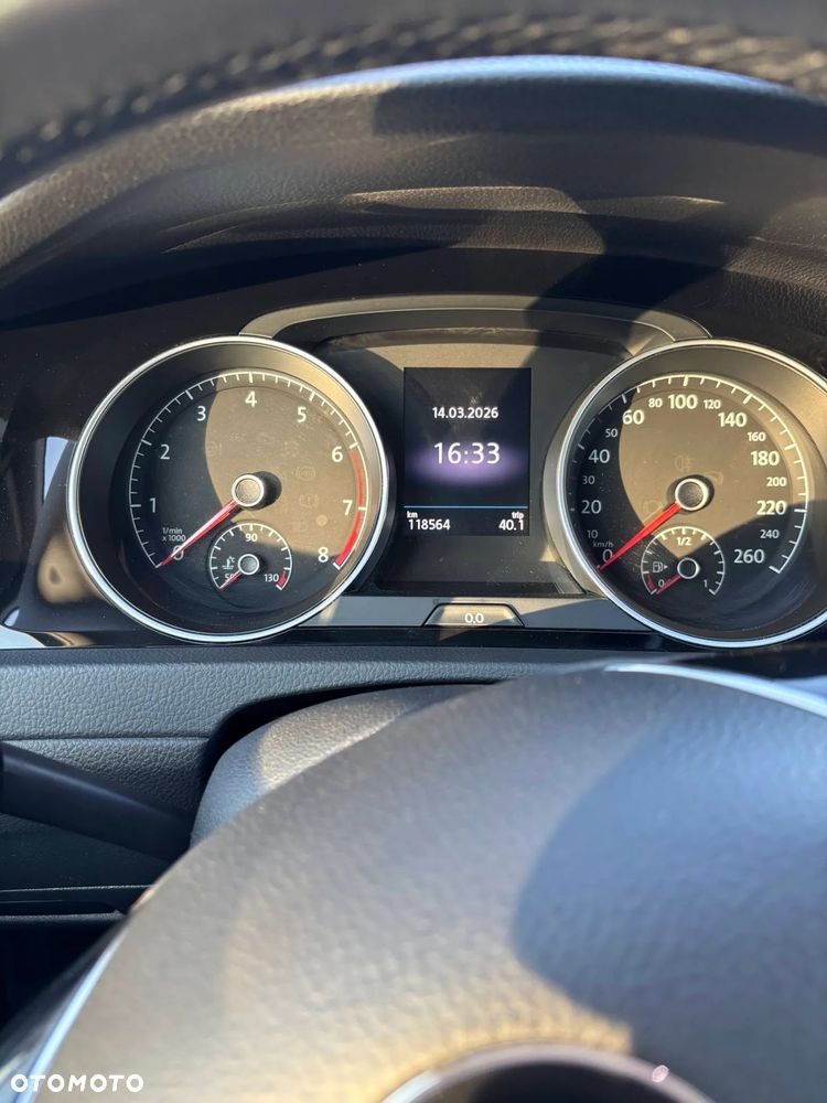 Volkswagen Golf 1.4 TSI BMT Highline - 9