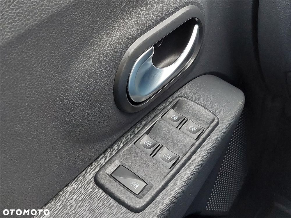 Dacia Lodgy 1.5 Blue dCi Stepway Comfort S&S - 11