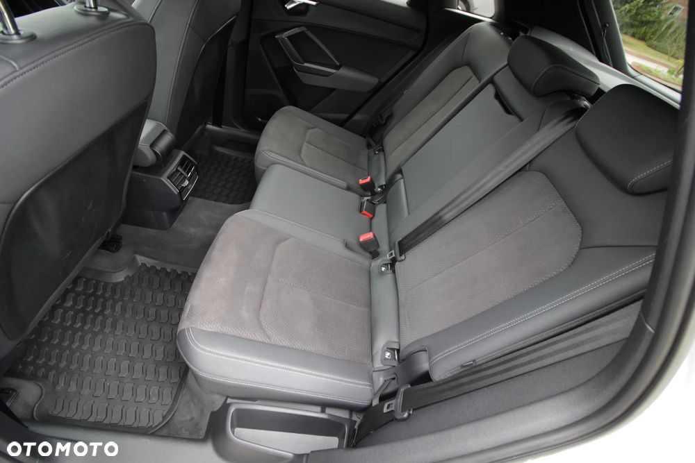 Audi Q3 40 TDI Quattro S Line S tronic - 15