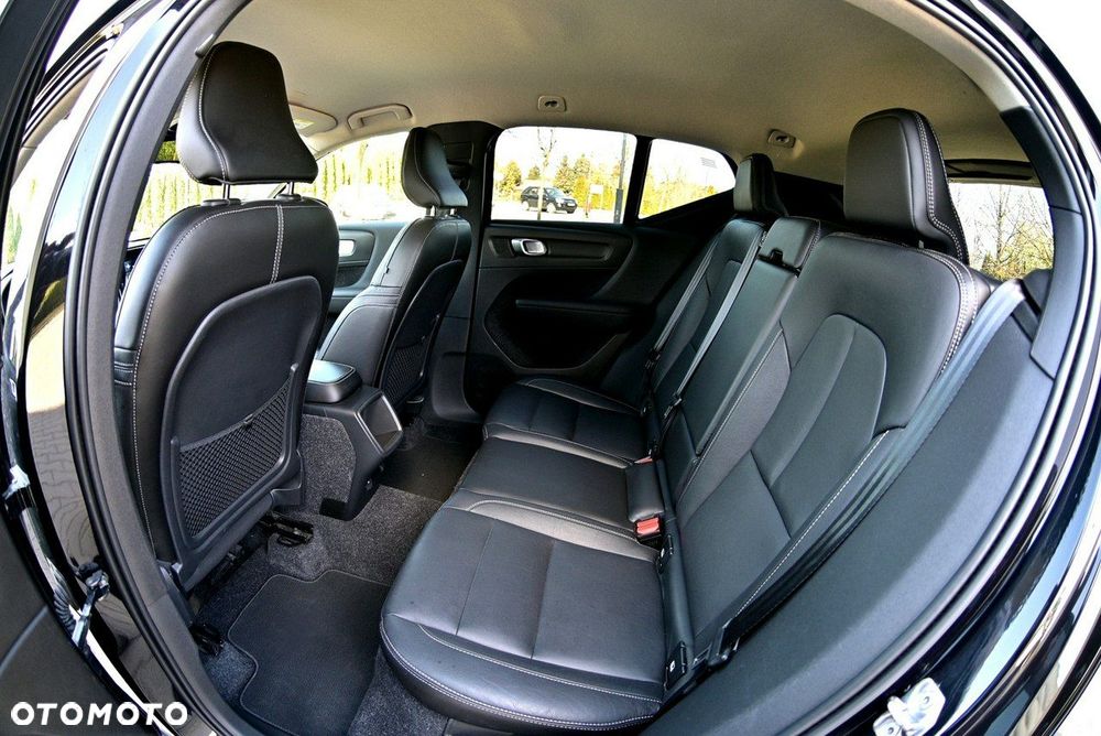 Volvo XC 40 D3 Momentum Pro - 8