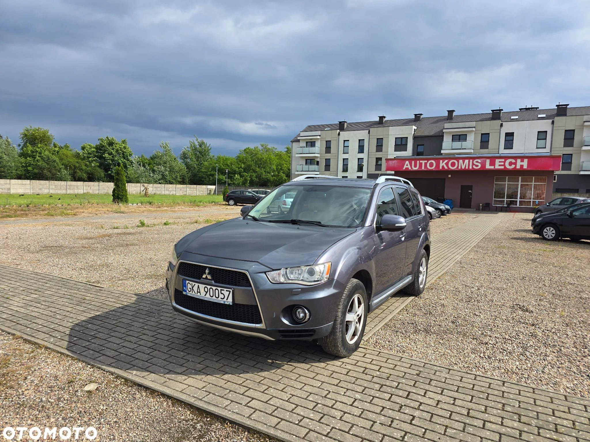 Mitsubishi Outlander 2.0 DID Invite - 1