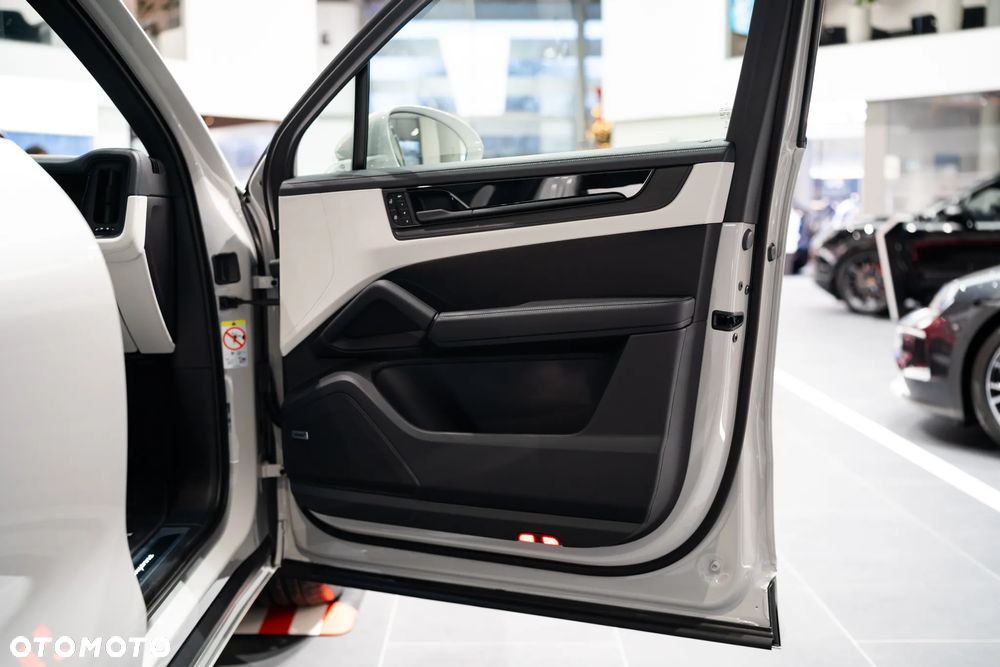 Porsche Cayenne E-Hybrid PHEV - 20