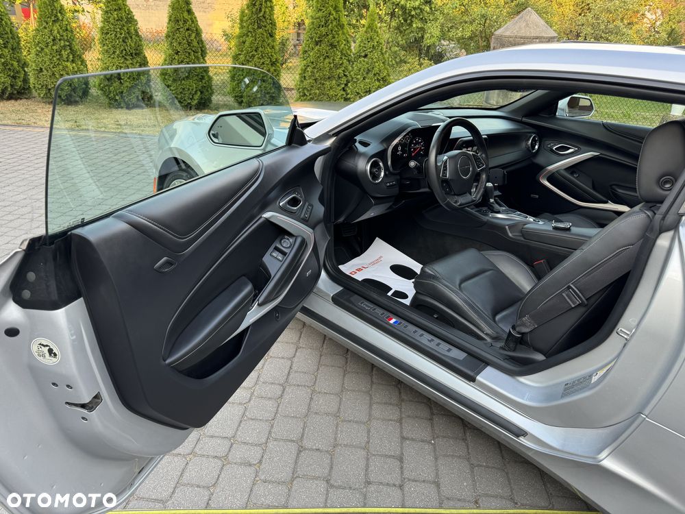 Chevrolet Camaro - 16