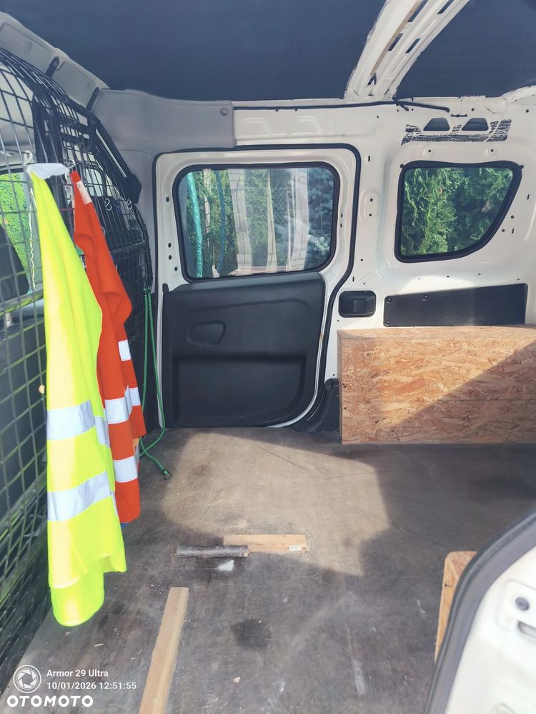 Fiat Doblo - 10