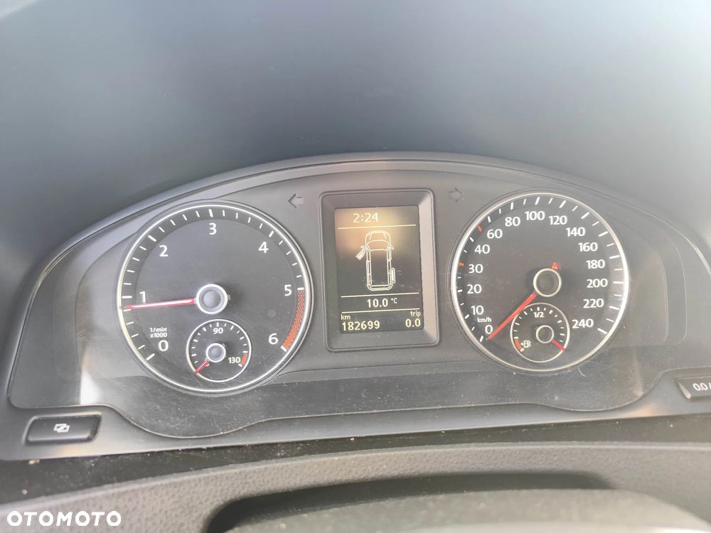 Volkswagen Transporter - 8