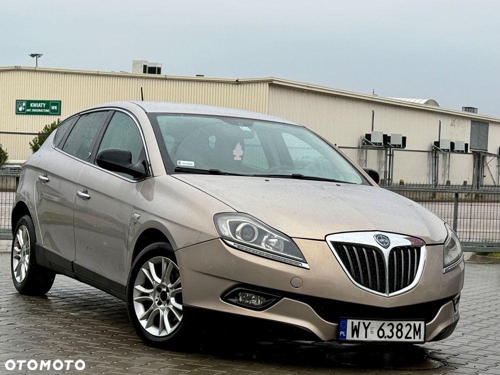 Lancia Delta 1.6 MJ Platino - 4