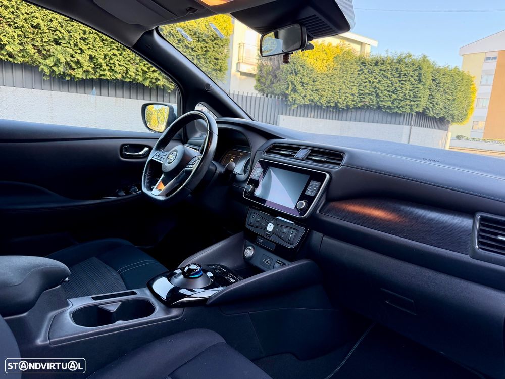 Nissan Leaf - 7