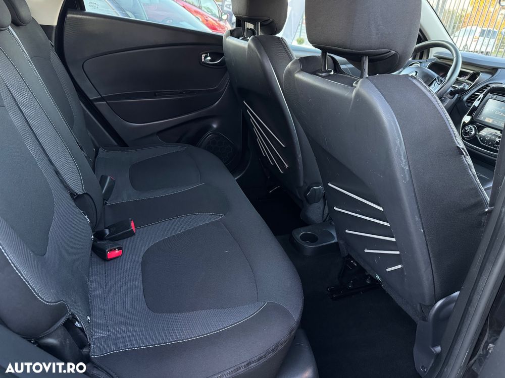Renault Captur - 21