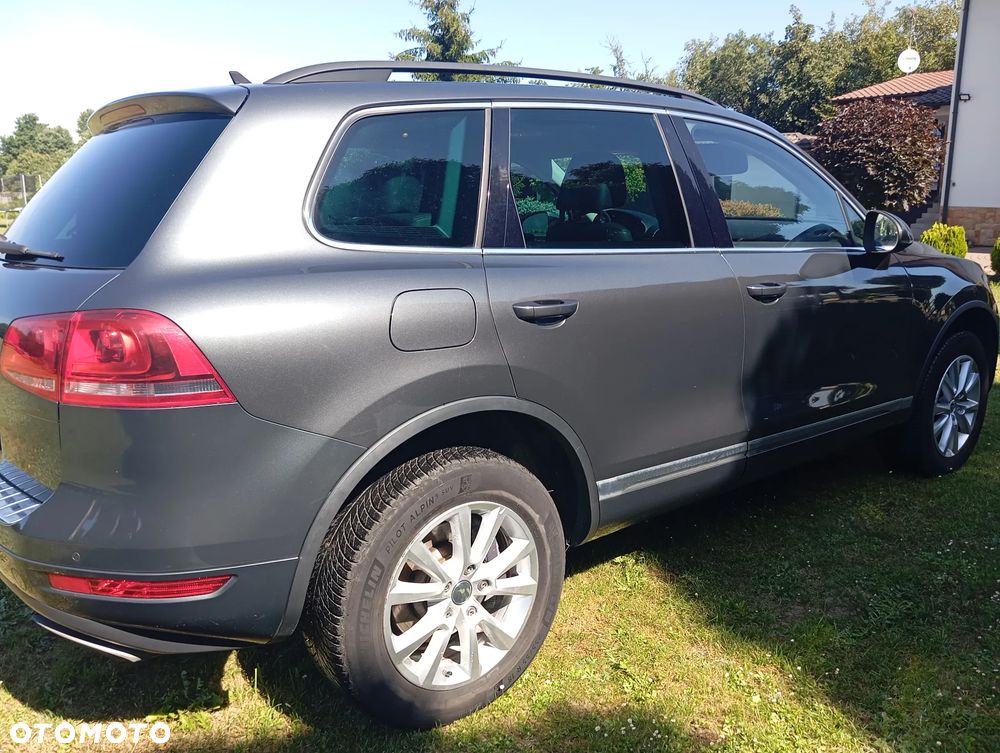 Volkswagen Touareg - 8