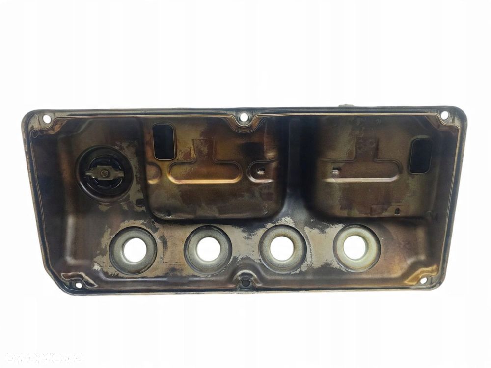 POKRYWA ZAWORÓW MITSUBISHI SPACE STAR (1998-2002) 1.3 82KM - 6