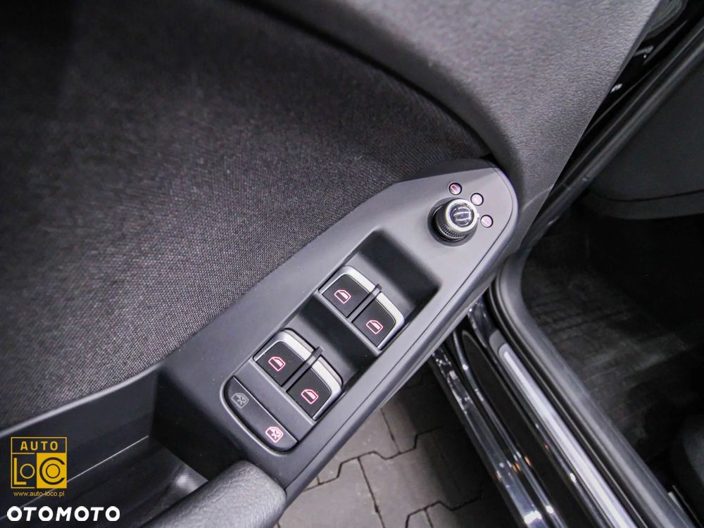 Audi A4 2.0 TDI DPF Ambiente - 26