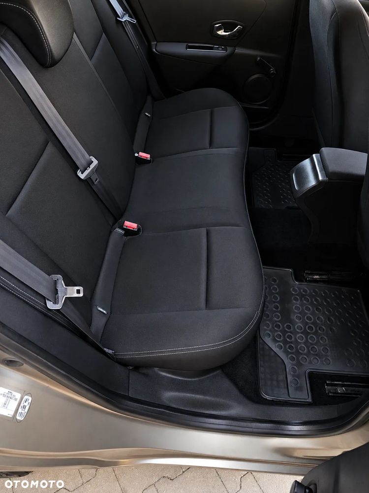 Renault Megane 1.6 16V Generation - 11