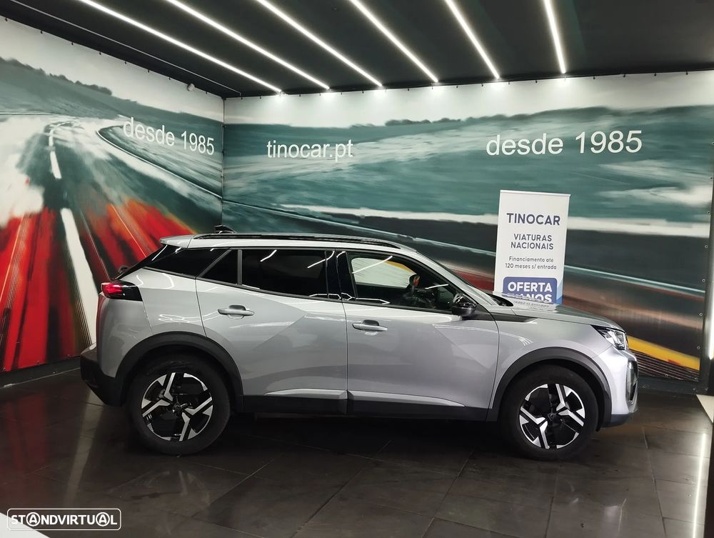 Peugeot 2008 1.2 PureTech Allure EAT8 - 4