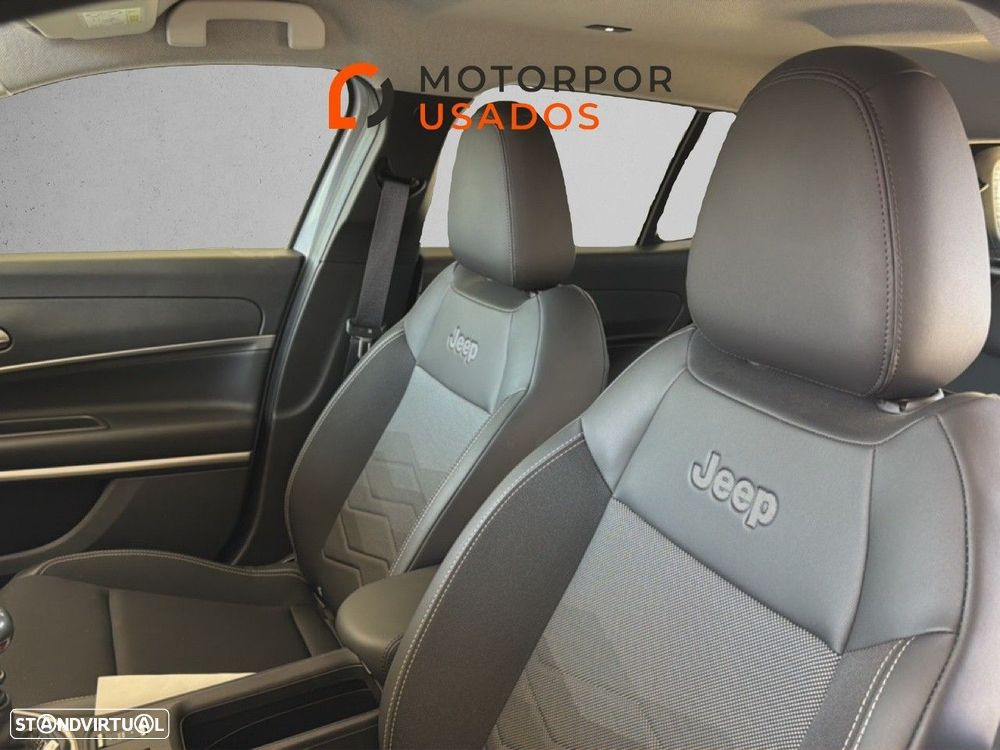 Jeep Avenger 1.2 GSE T3 Summit - 9