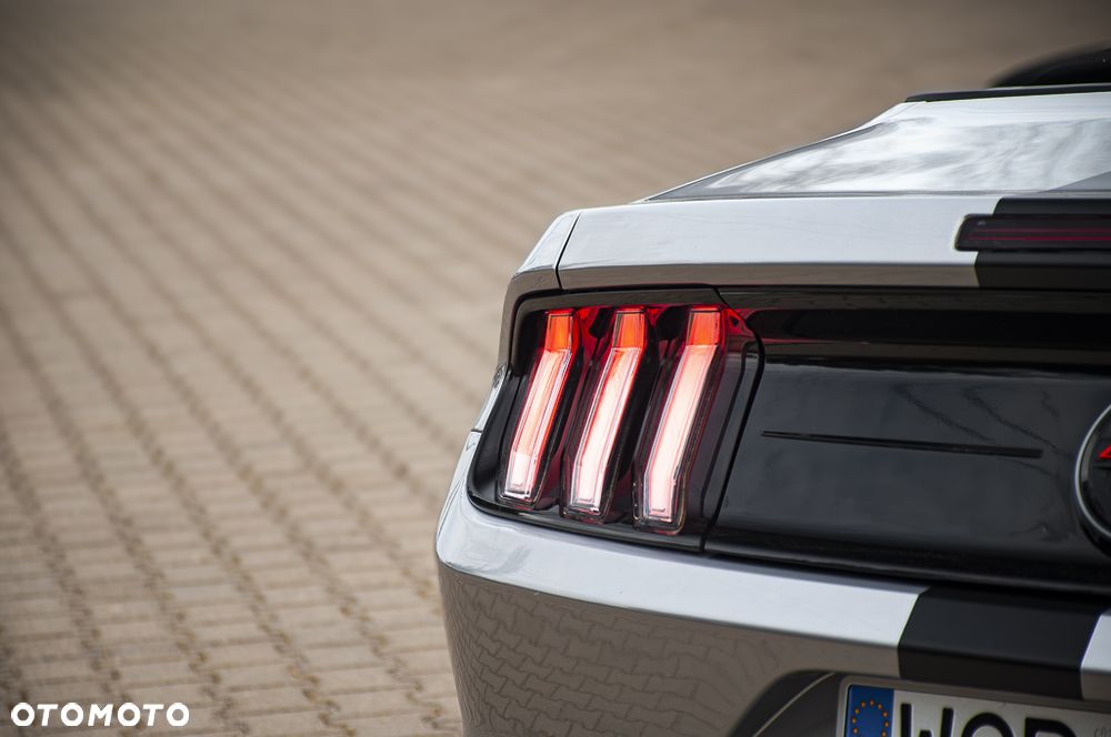 Ford Mustang - 33
