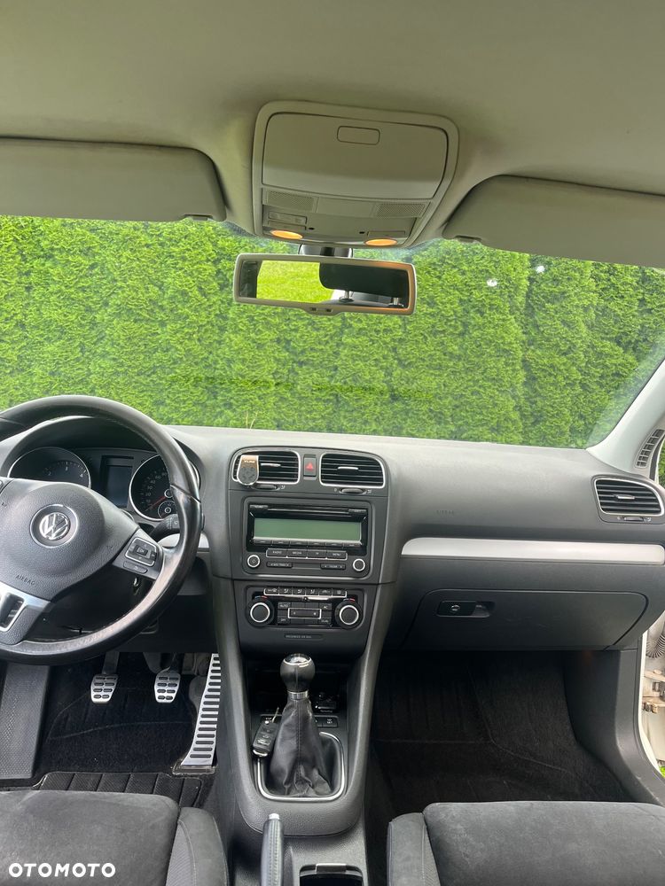 Volkswagen Golf 2.0 TDI DPF Comfortline - 12
