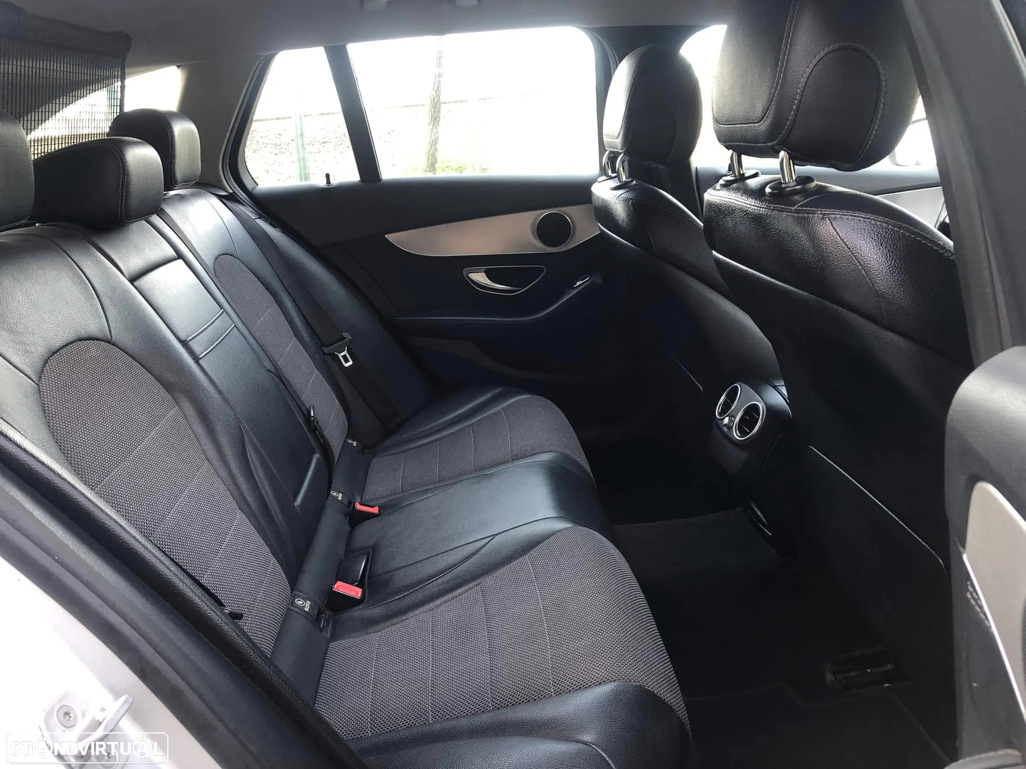 Mercedes-Benz C 180 BlueTEC Avantgarde - 17
