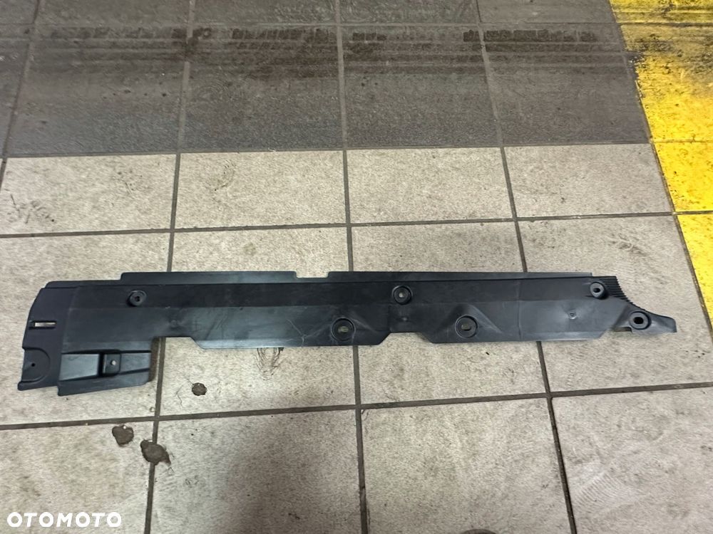 volvo c40 ex40 xc40 ev panel prawa oslona podlogi oe 32352089 - 1