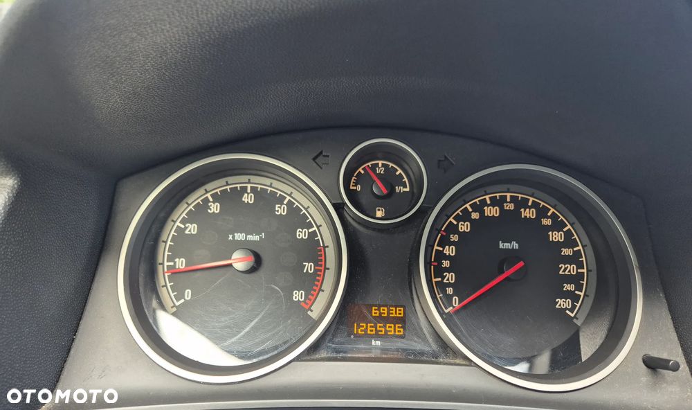 Opel Astra 1.6 Cosmo - 11