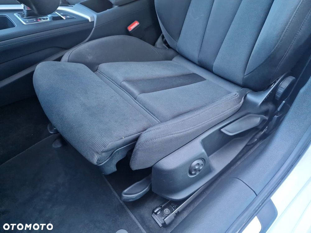 Audi A4 Avant 40 TFSI mHEV Advanced S tronic - 14