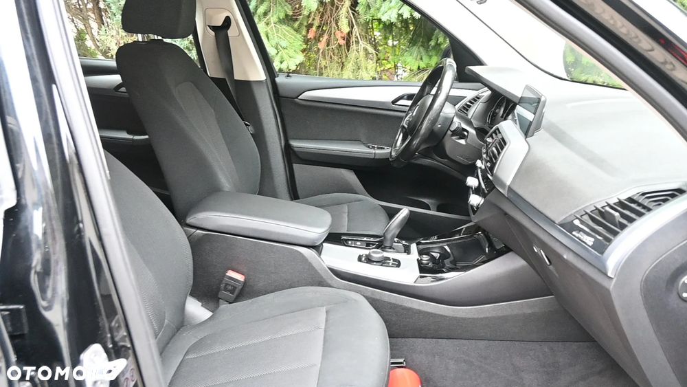 BMW X3 xDrive20i - 7