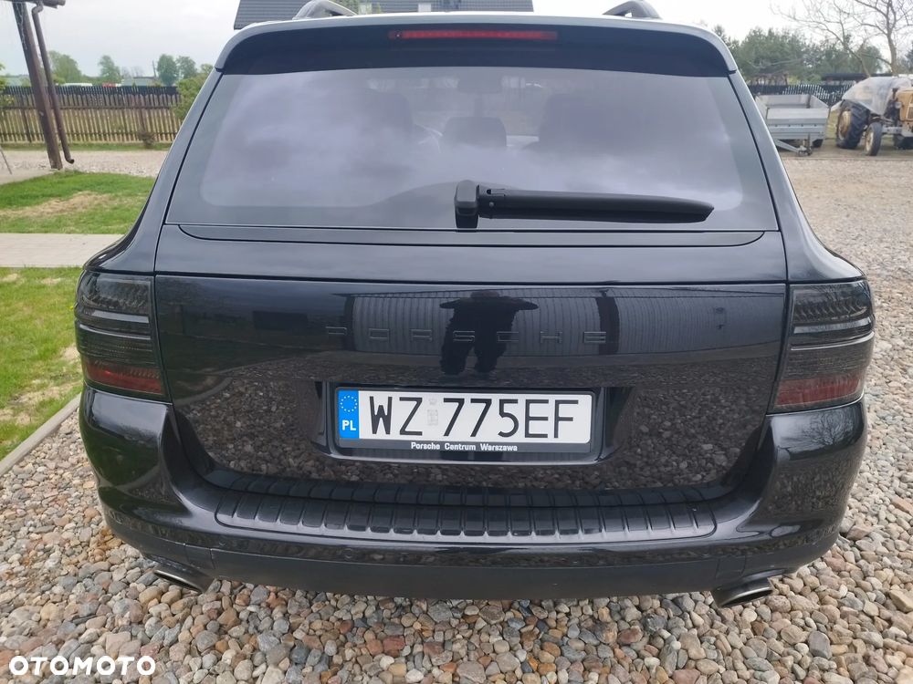 Porsche Cayenne - 9