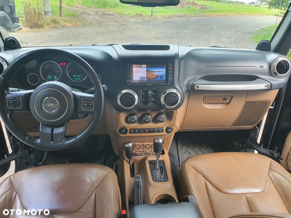 Jeep Wrangler 3.6 Unlim Rubicon - 10